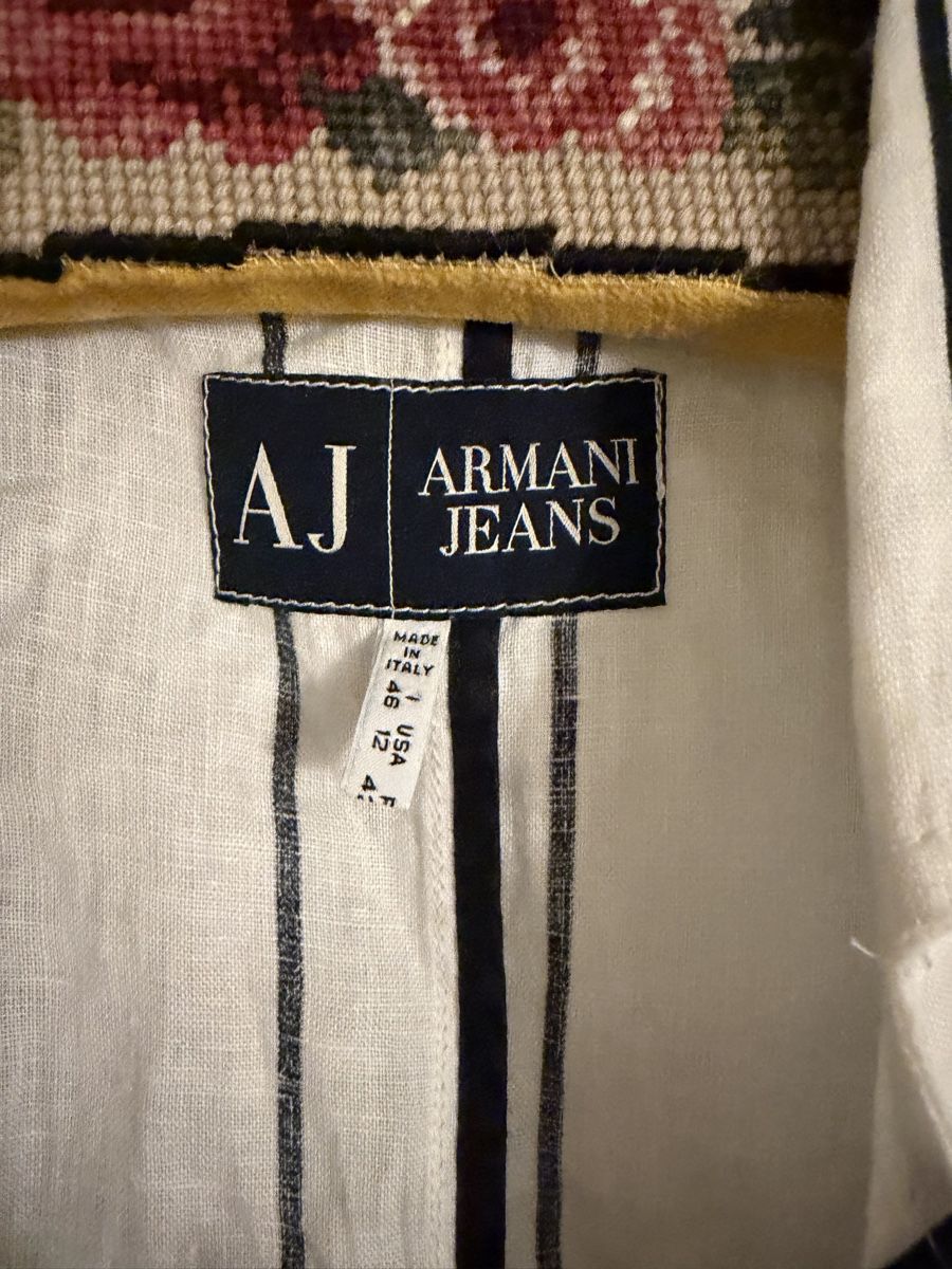 Armani Giacche: Blazer Armani Jeans 100% Leinen – Usato da Jona venduto da HappyHappyHappyHappy 1