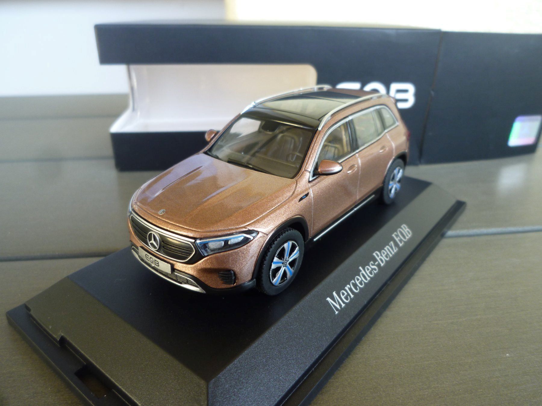 Herpa Modellautos: Mercedes-Benz EQB – Neu und originalverpackt aus Flawil von Imperiosud 1