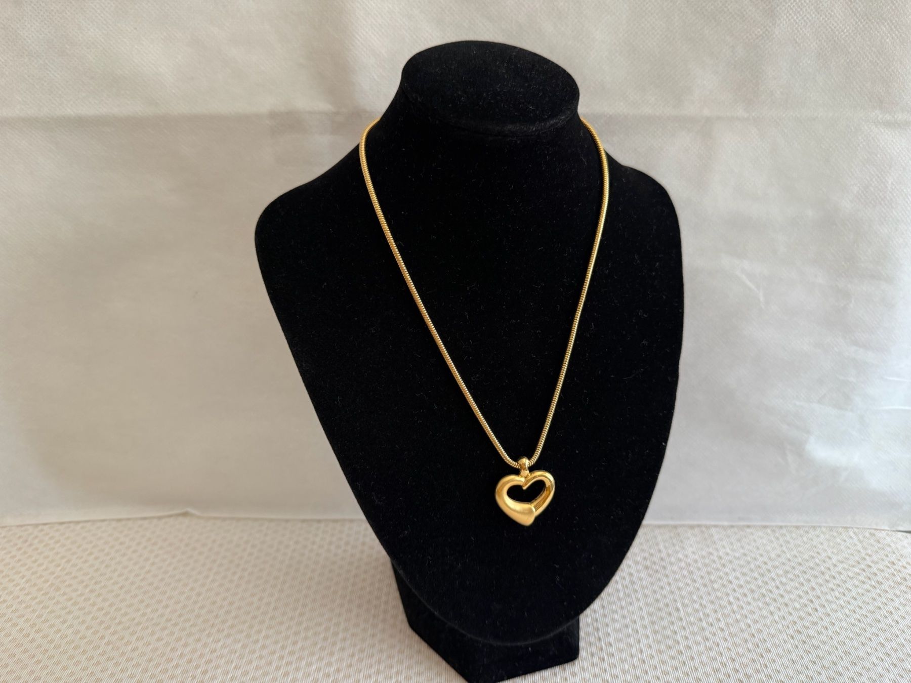 Ketten: Collier – Gebraucht aus Sion von accroshoes 1