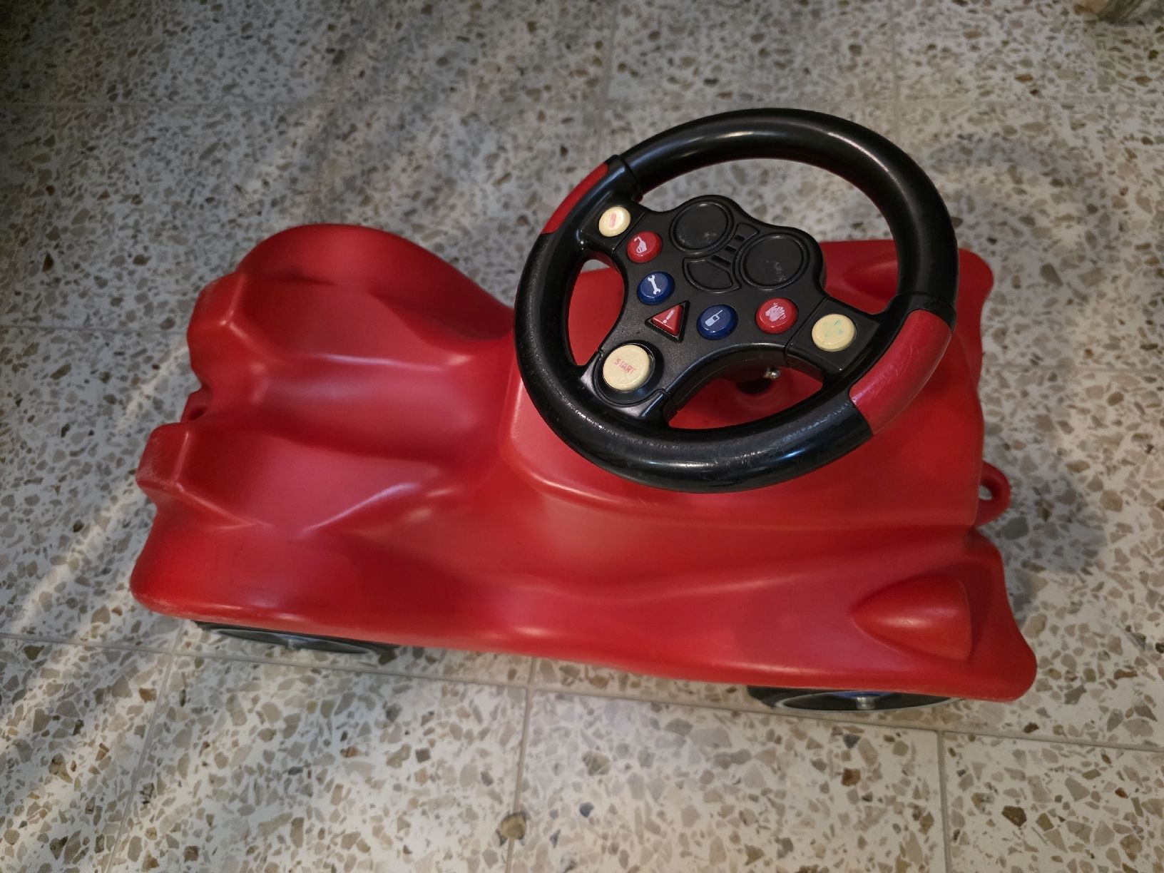Big Veicoli per bambini: BIG Bobby-Car rot gut erhalten  – Usato da Reinach BL venduto da bru_qpv2 1