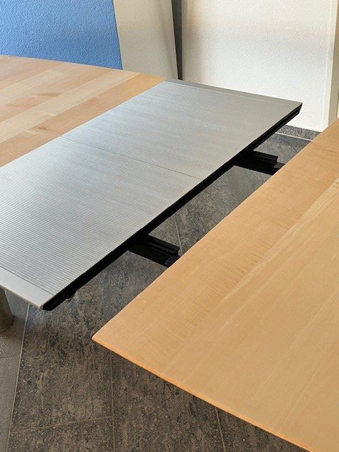 Tavoli: ZOOM-Designe Ahorntisch massiv – Usato da Hägendorf venduto da Bruschwiler 2