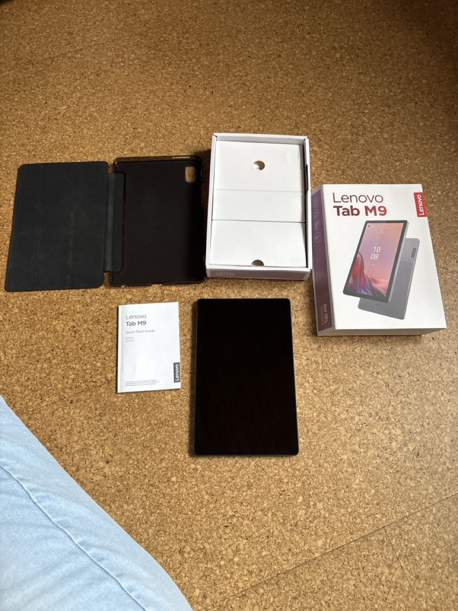 Lenovo Tablet PC: Tablet Lenovo Tab M9 – Usato da Rupperswil venduto da sho_9qym