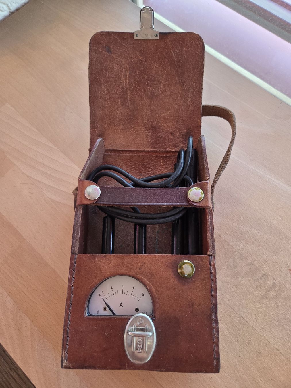 Mesurer: Altes Amperemeter  – D'occasion à Rickenbach Sulz par Kodachrom 2