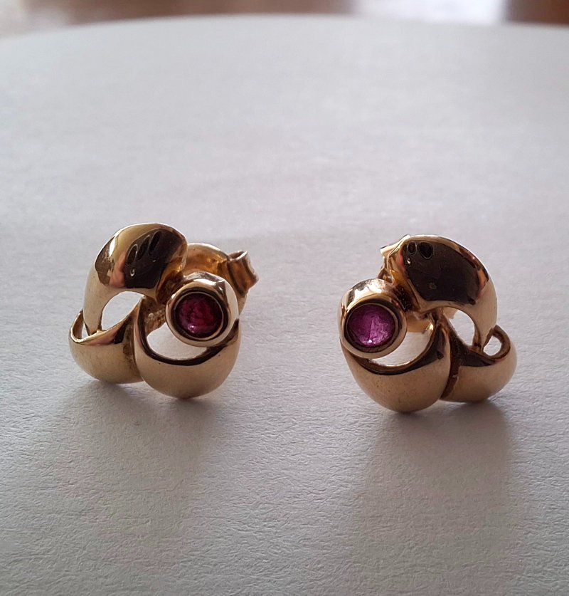 Orecchini pendenti & Orecchini a lobo: Ohrstecker gold, vintage – Usato da Weggis venduto da daisyflower 2