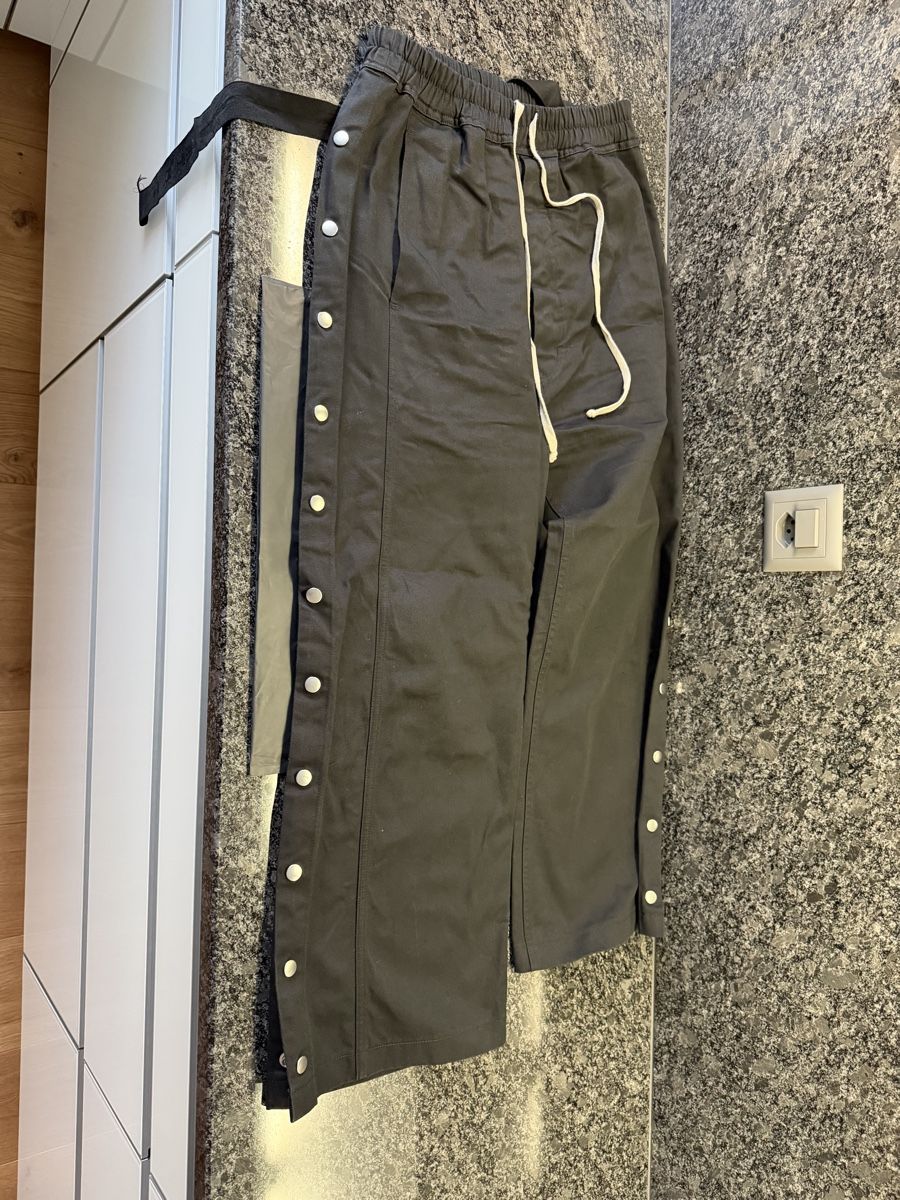 Rick Owens Pantaloni: Rick Owens Hosen – Nuovo (secondo la descrizione) da Widnau venduto da ces_d8xn 2