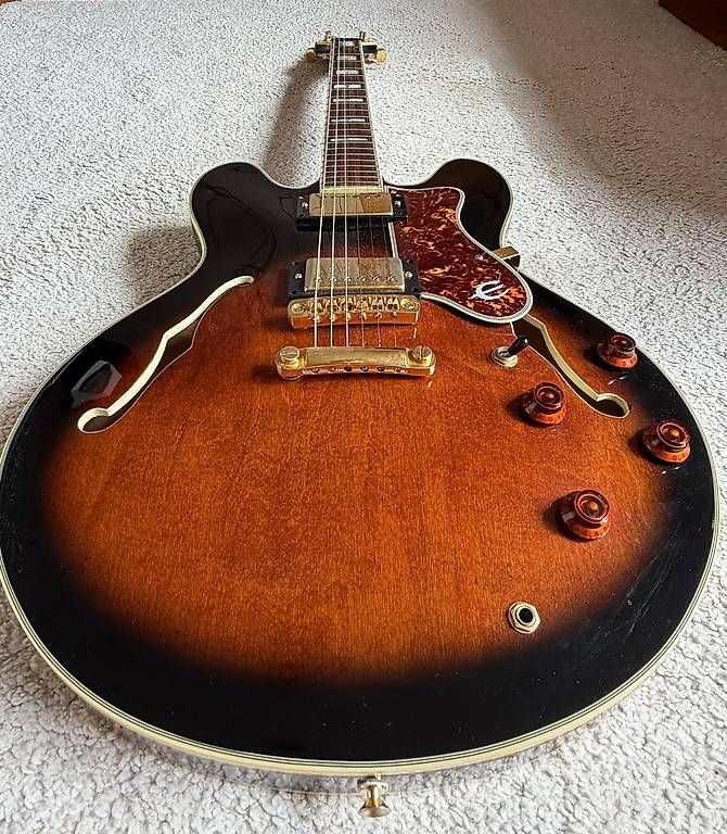 Strumenti musicali: Epiphone by Gibson de 1984 – Usato da Genève venduto da max_8qx2