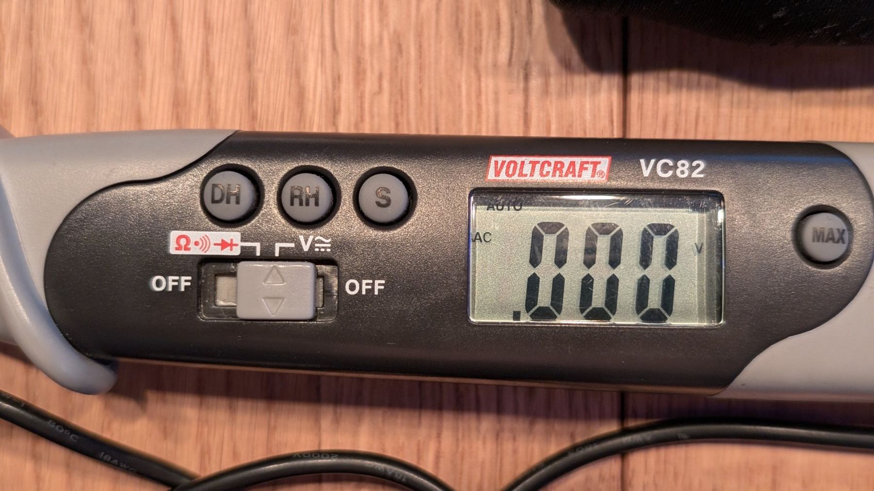 Voltcraft Messen: VOLTCRAFT Digitales Multimeter VC-86 (CAT III 250 V) – Gebraucht aus Therwil von alphatrianguli 1