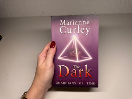 NOVEL: Marianne Curley, The Dark