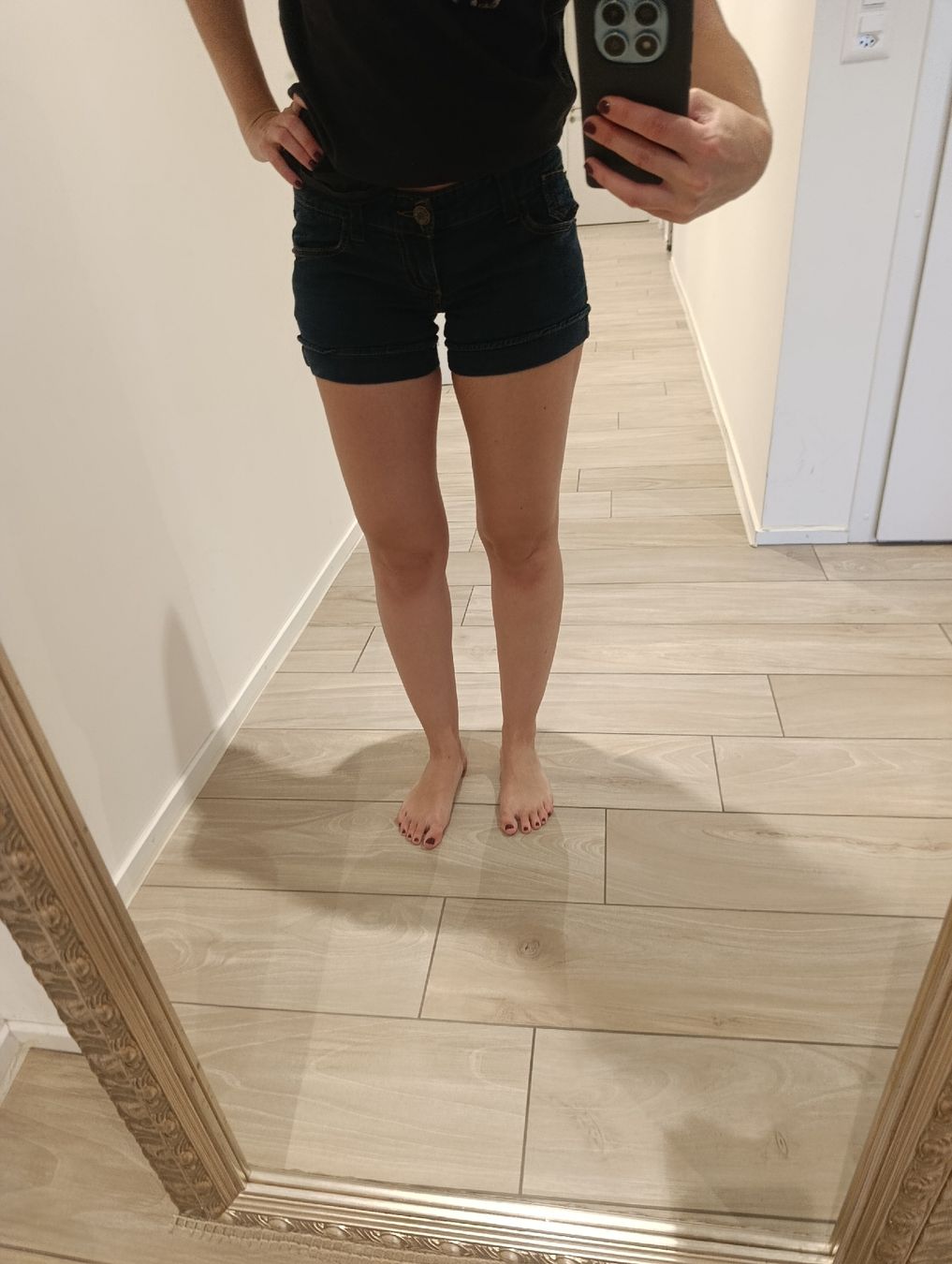 Jeans: Kurze Jeans Hosen in Gr. 36 – Usato da Dietikon venduto da iksan