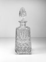 Elegante Kristallkaraffe/Whiskeykaraffe mit Glasstopfen
