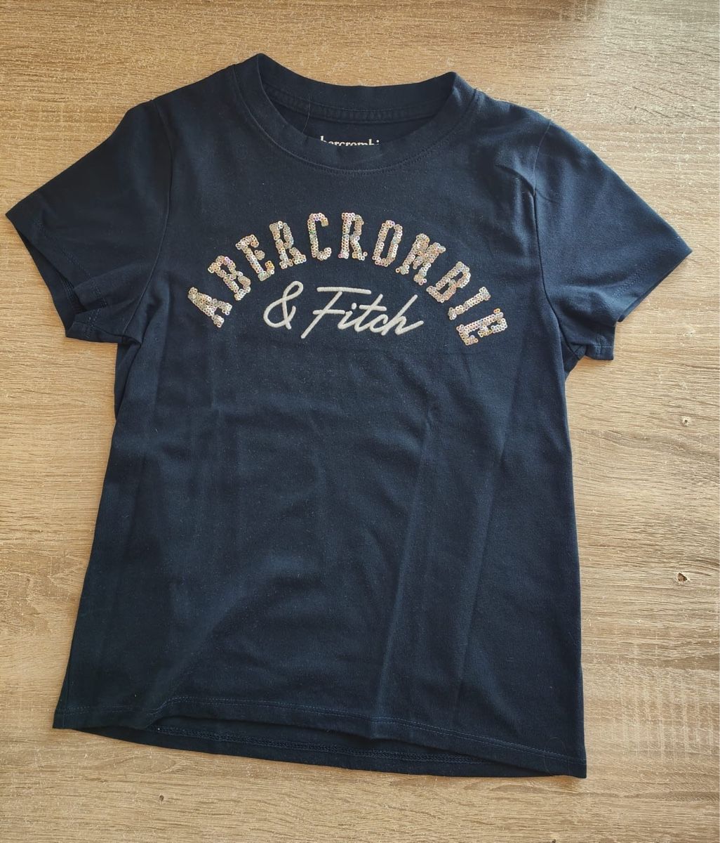Abercrombie Camicie, T-shirt & Polo: Abercrombie T-Shirt, Grösse 110/116 – Usato da Kleinandelfingen venduto da les_gb7w 1
