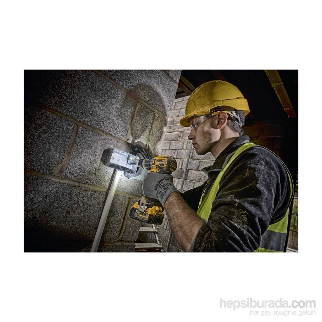 Dewalt Trapani: Dewalt 18V Akkurschrauber Set DCD791 – Nuovo e nell'imballaggio originale da Koppigen venduto da Bracher_Mail-House 1