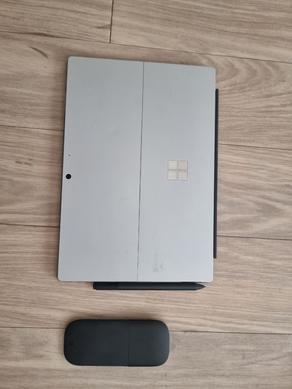 Microsoft Notebook: Microsoft Surface Pro 7 (i5/8GB/128GB)  – Usato da Malters venduto da tim_5bk9