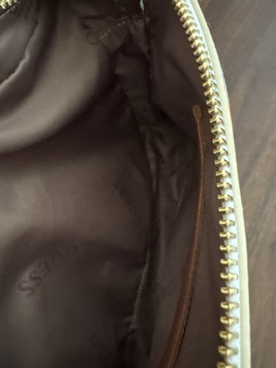 Guess Borse da donna: Guess Tasche – Nuovo (secondo la descrizione) da Zürich venduto da fcold 4