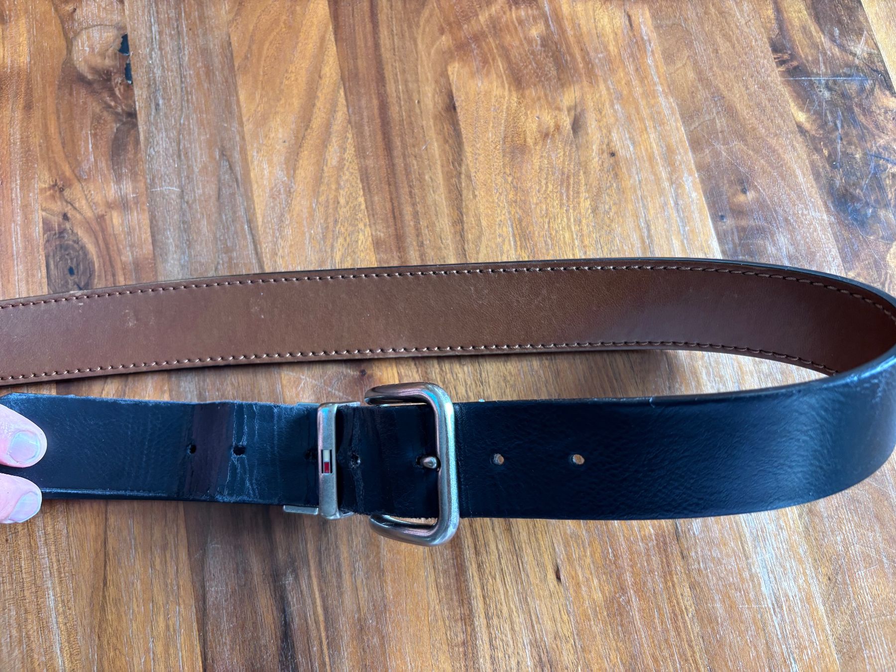Tommy Hilfiger Cinture: Alter Tommy Hilfiger Gurt – Usato da Balsthal venduto da Uroby