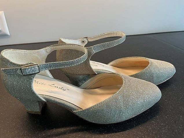 Scarpe da donna: Schuhe festlich – Usato da Gränichen venduto da Gora4 3