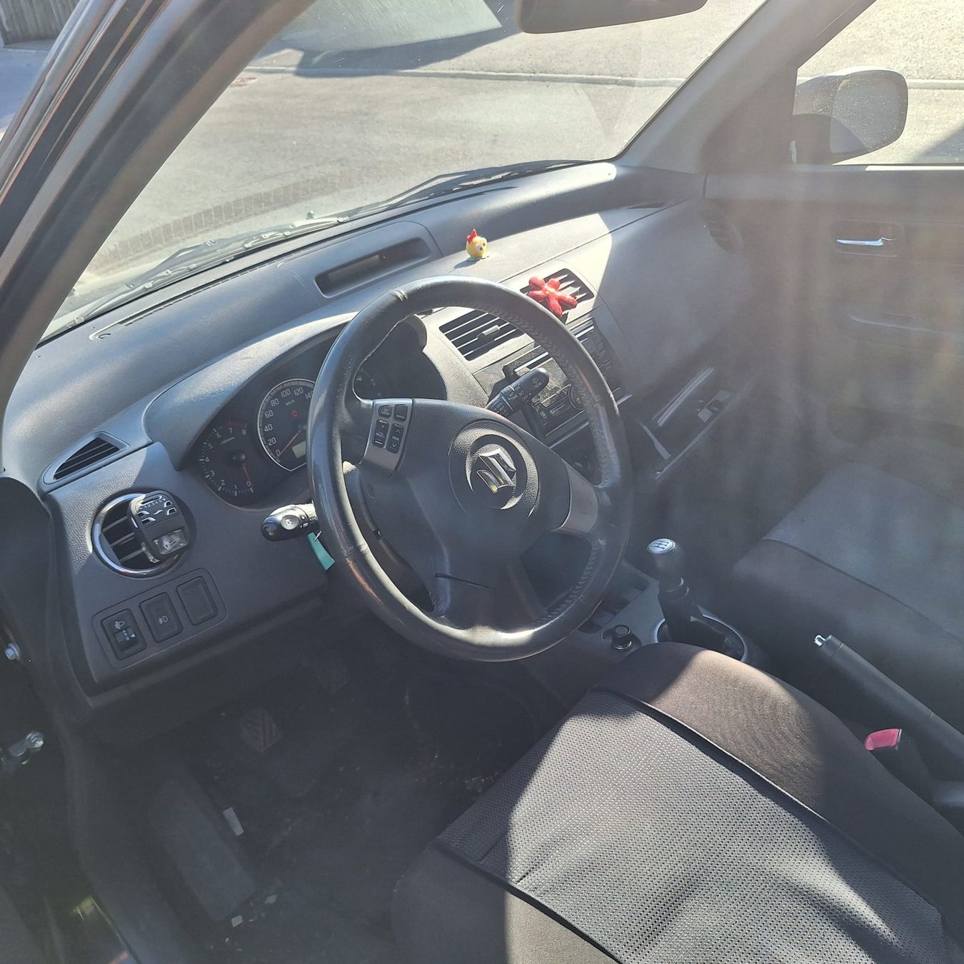 Suzuki Automobili: Suzuki Swift – Usato da Emmetten venduto da EC240 2