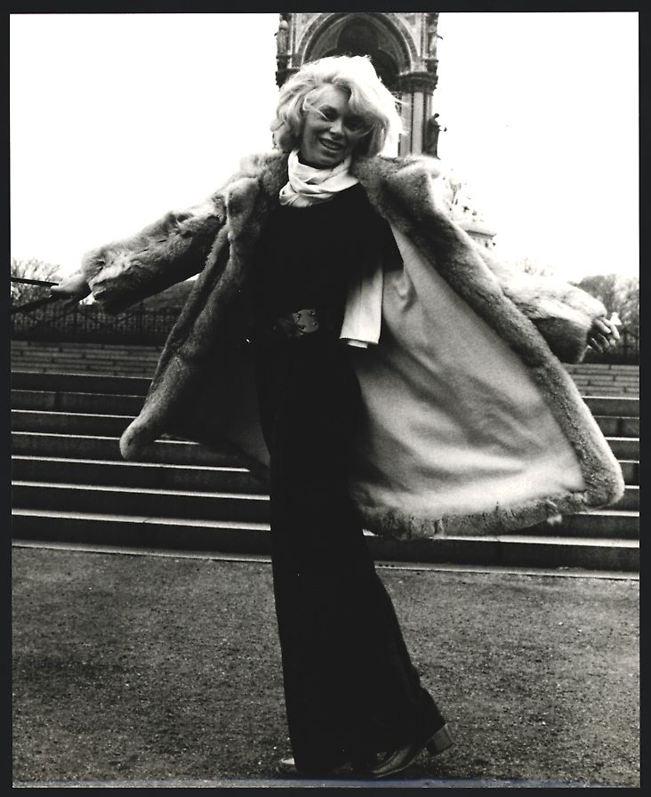 Fotografie & Manifesti: Fotografie Schauspielerin Mireille Darc  – Usato da Berlin venduto da bartko-reher