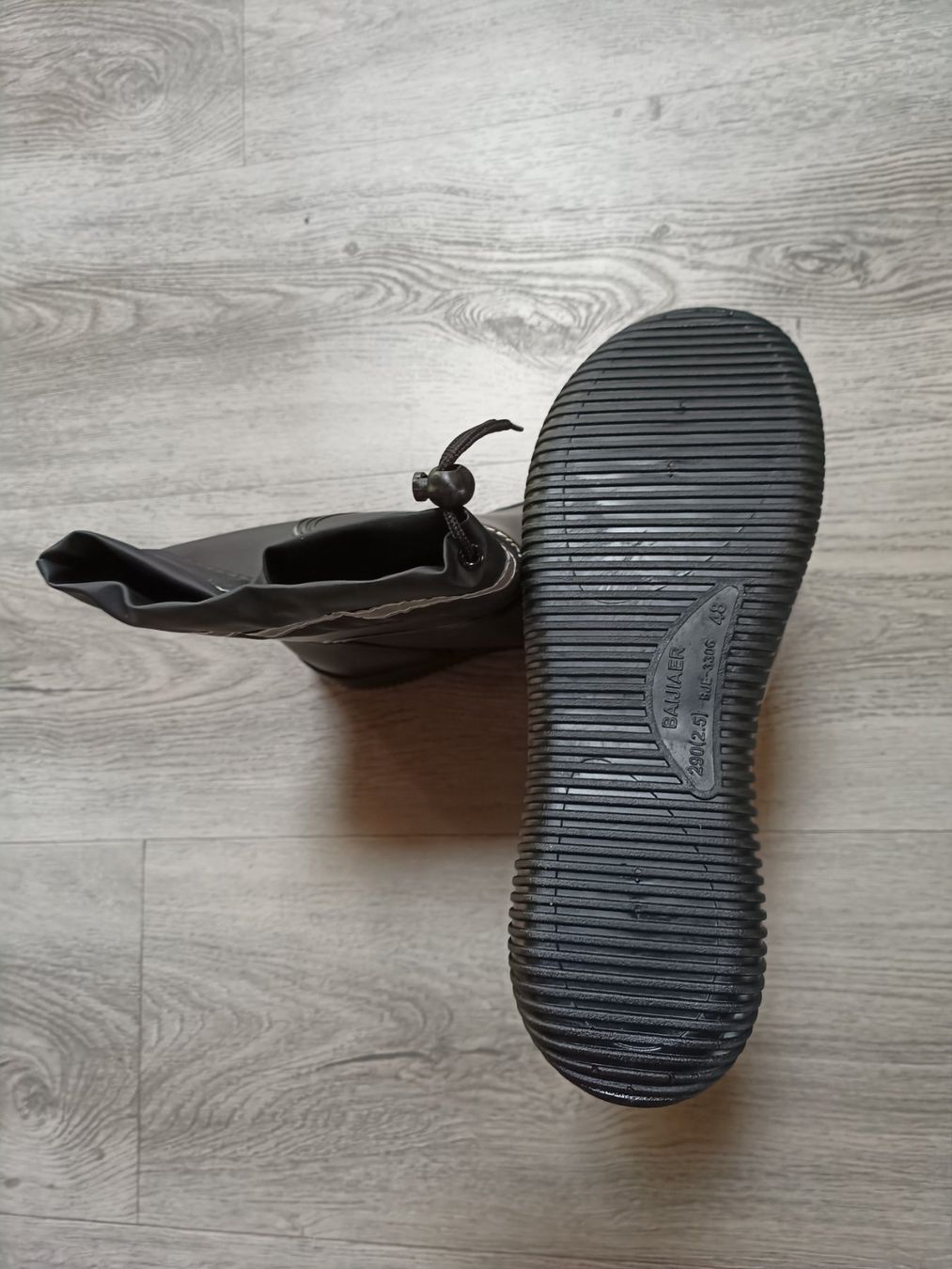 Scarpe da uomo: Neue Regenstiefel 45/46 – Nuovo (secondo la descrizione) da Bätterkinden venduto da Elefantenzoo 2