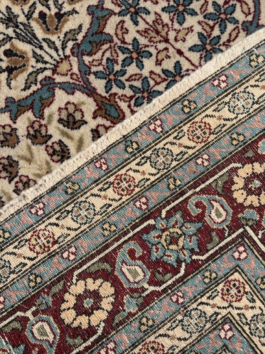 Teppiche: Hereke Teppich – Gebraucht aus Wängi von Tesimo 4