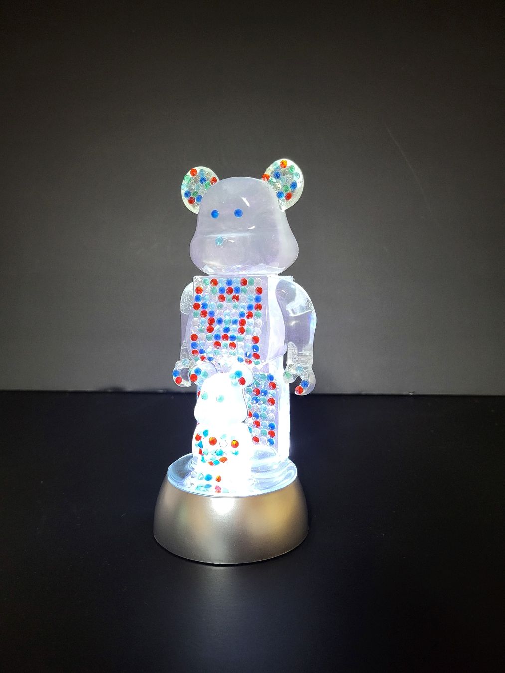 Lampade: Bearbrick Lampe Lumineuse LED - Déco Originale 28cm – Nuovo e nell'imballaggio originale da Cheseaux-Lausanne venduto da ped_ccj9 2