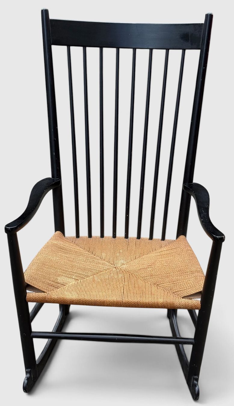 Chaises: Hans Wegner Schaukelstuhl // J16 – D'occasion à Schinznach-Dorf par mix 1