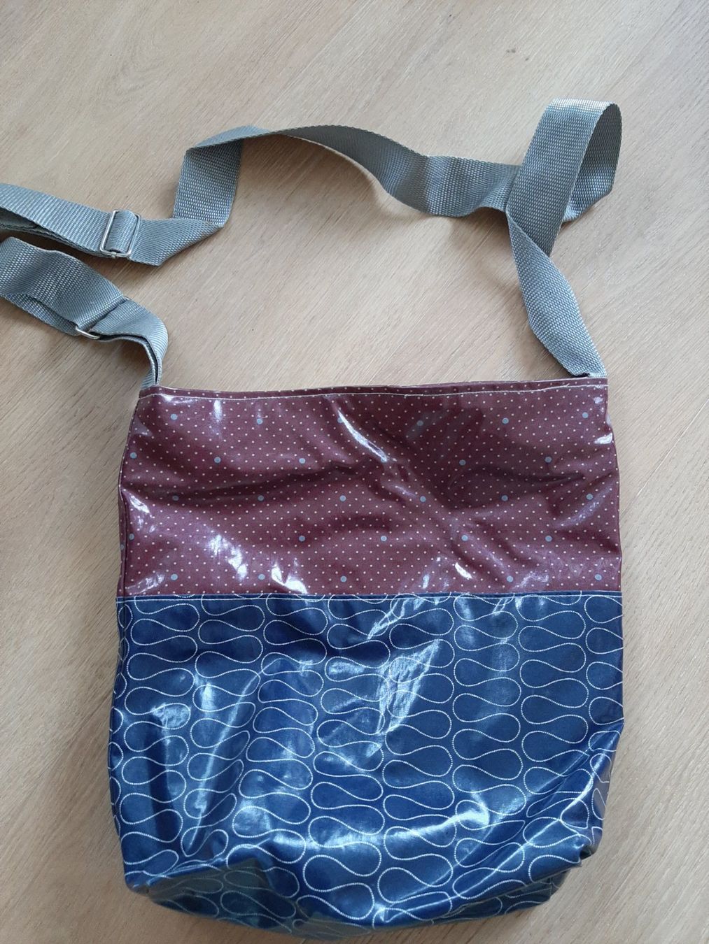Borse da donna: Umhängtasche handmade – Usato da Benken SG venduto da Schnurzli1