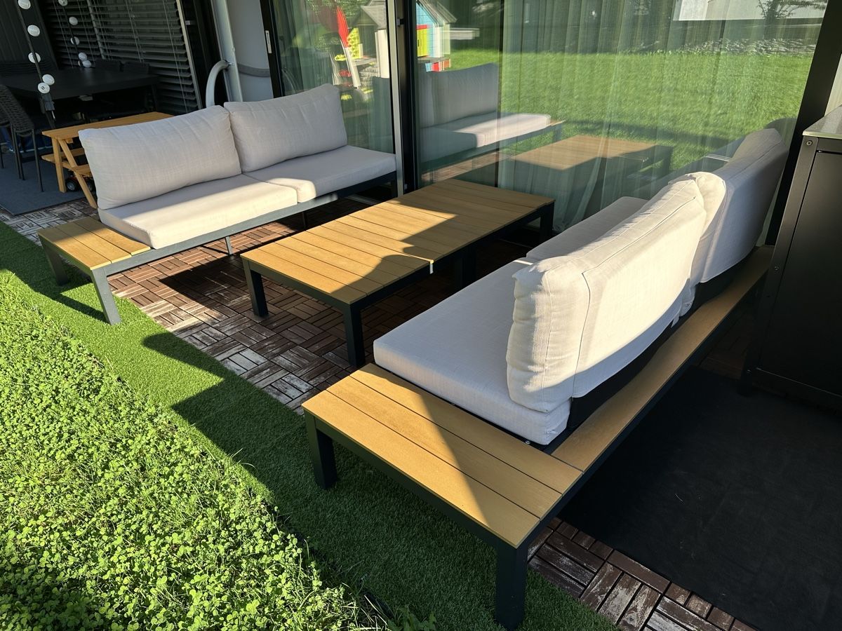 Set di tavolo e panche: Lounge Set Gartenmöbel Holzoptik beige – Usato da Alpnach Dorf venduto da sa.c 1