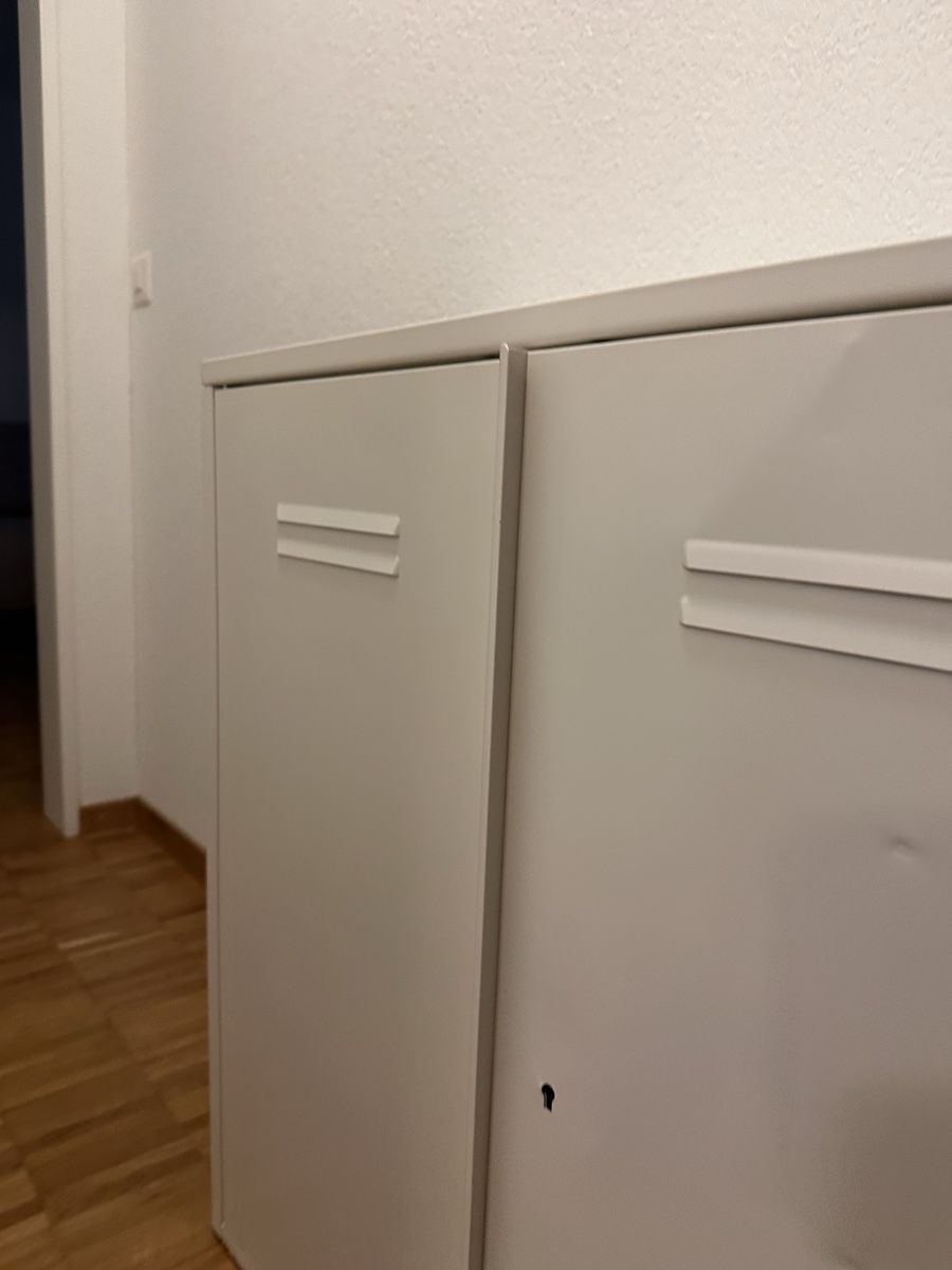 Ikea Schränke: Ikea Ivar (Metall Schrank) – Gebraucht aus Zug von sourbeef 4