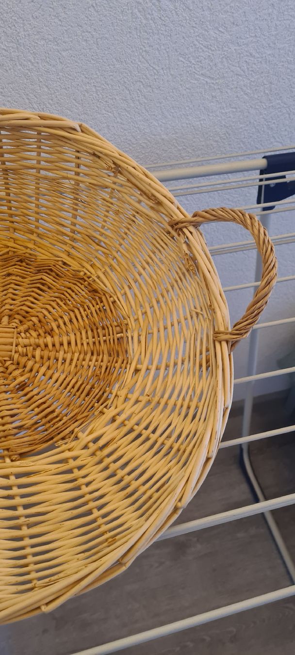 Sonstiges für Haushalt & Wohnen: panier van en osier – Neu (gemäss Beschreibung) aus Riddes von nati48 1