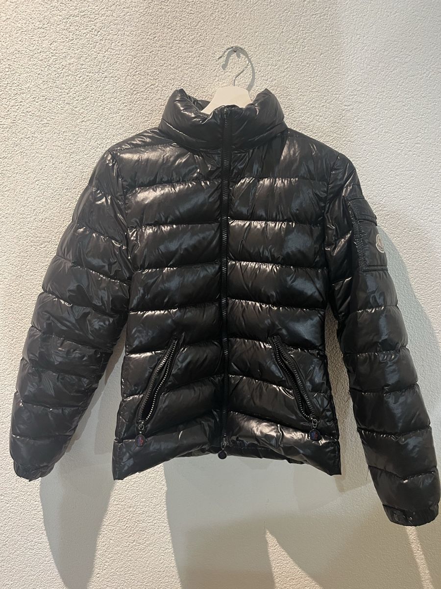 Moncler Jacken: "Moncler" Daunenjacke, Modell Bady – Gebraucht aus Oberrieden von son_b5mf