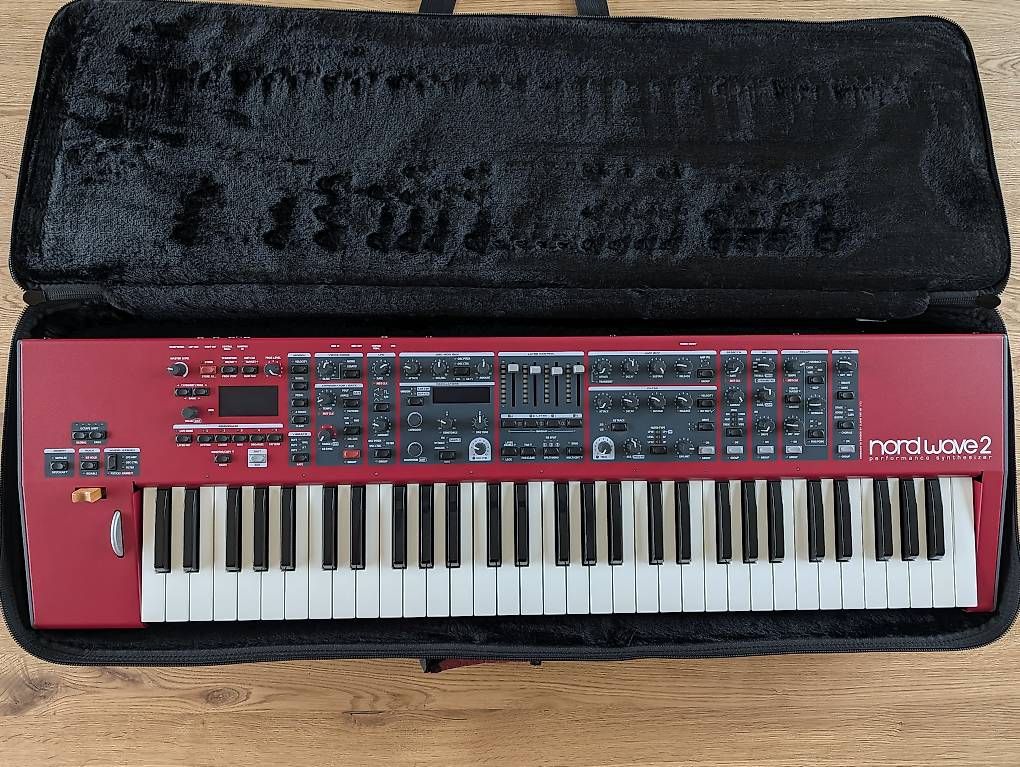 Nord Strumenti musicali: Neuwertiger Synth Nord Wave 2 – Usato da Birmensdorf ZH venduto da fastolf 4