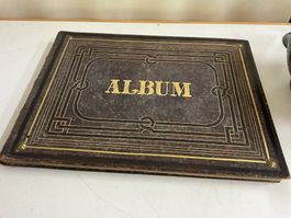 Antikes Erinnerungsalbum