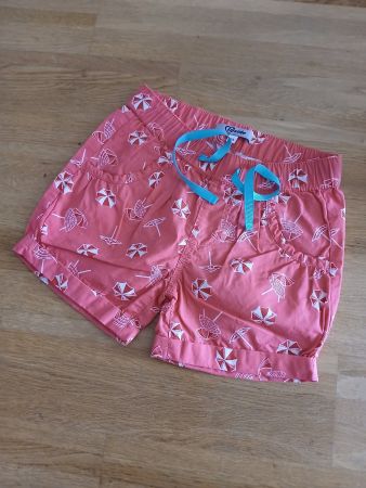 Hose kurz Grösse 104