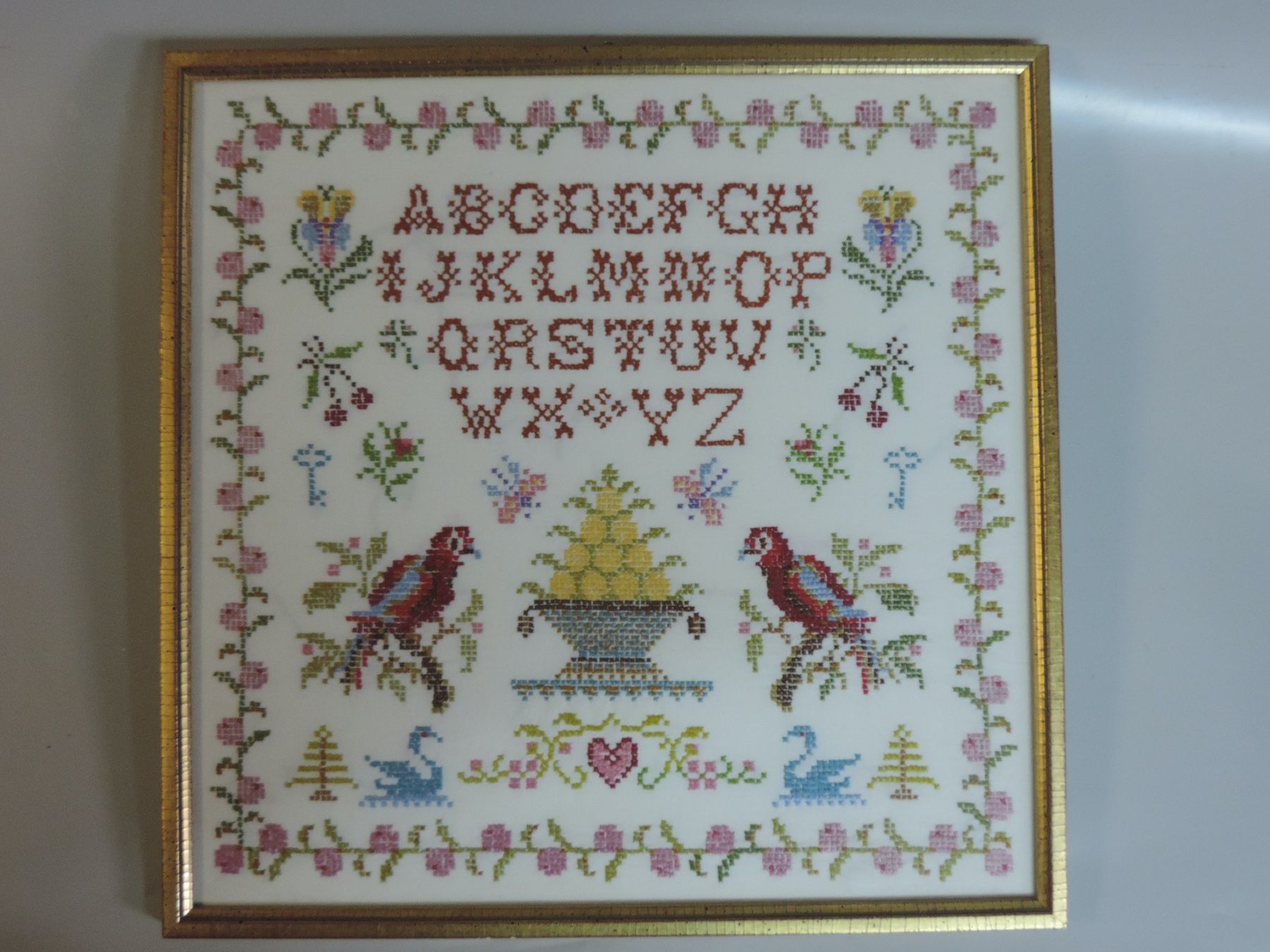 Foto & Immagini: Gobelins Krüzlistich ABC Handarbeit – Usato da Horw venduto da luzernicus