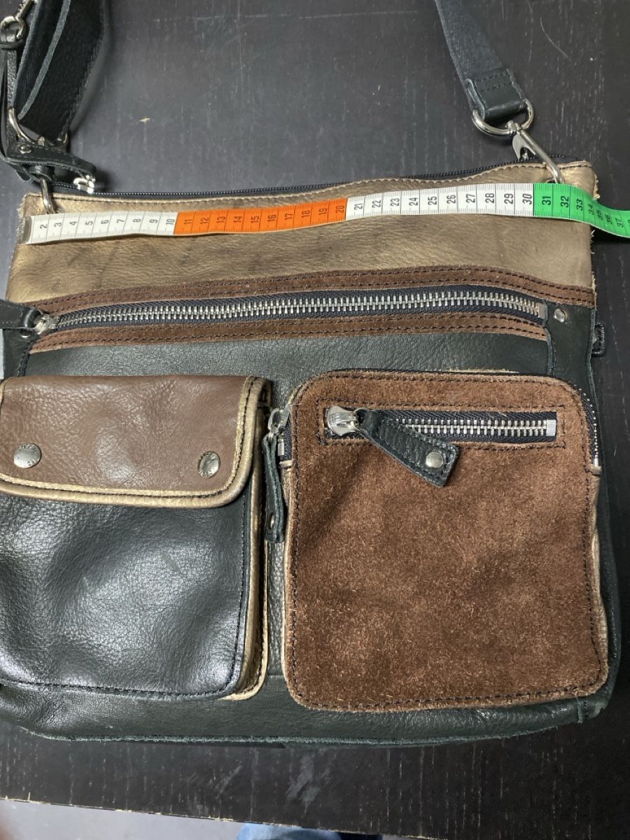 Fossil Borse da donna: Fossil Leder Tasche – Usato da Biel-Benken BL venduto da PANORMUS 2