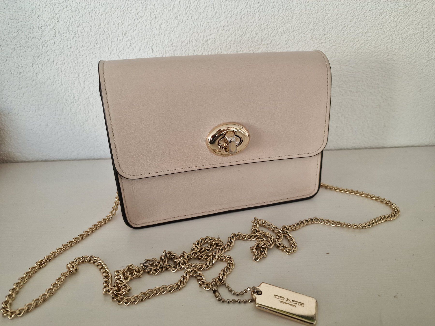Coach Borse da donna: Leder Coach mini Tasche – Usato da Münsingen venduto da InnaN