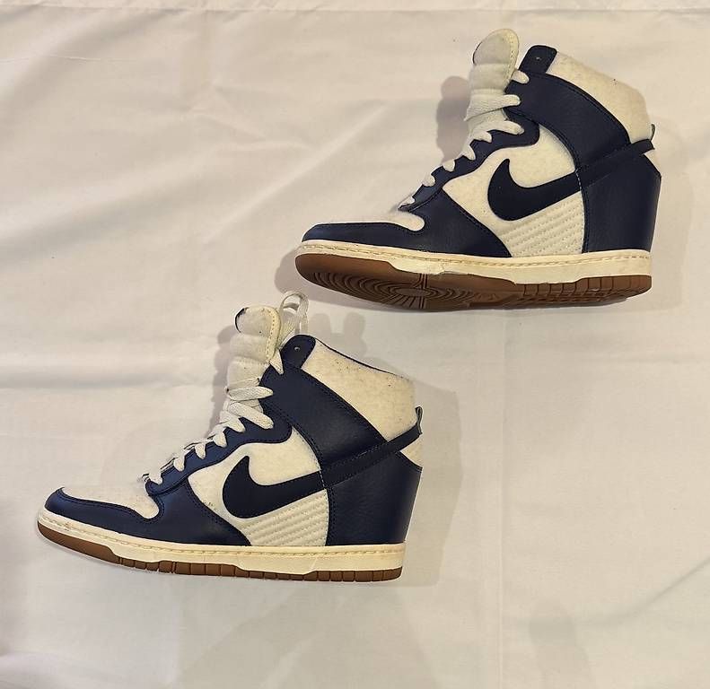 Nike Scarpe da donna: Nike Dunk Sky Hi loyal blue taille 40.5 – Usato da féchy venduto da sauciflard53