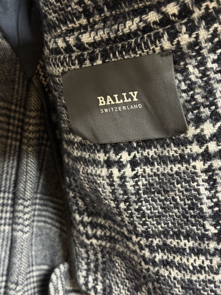Bally Cappotti: manteau Bally – Usato da Chêne-Bougeries venduto da the_cv6t 1