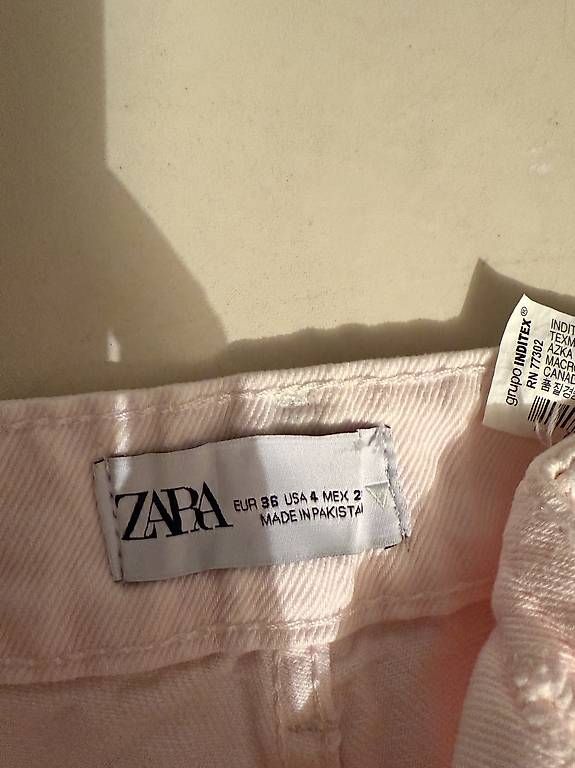 Zara Pantaloni: Zara Damenjeans rosa, Gr. 36 – Usato da Luzern venduto da Lorena.haj 1