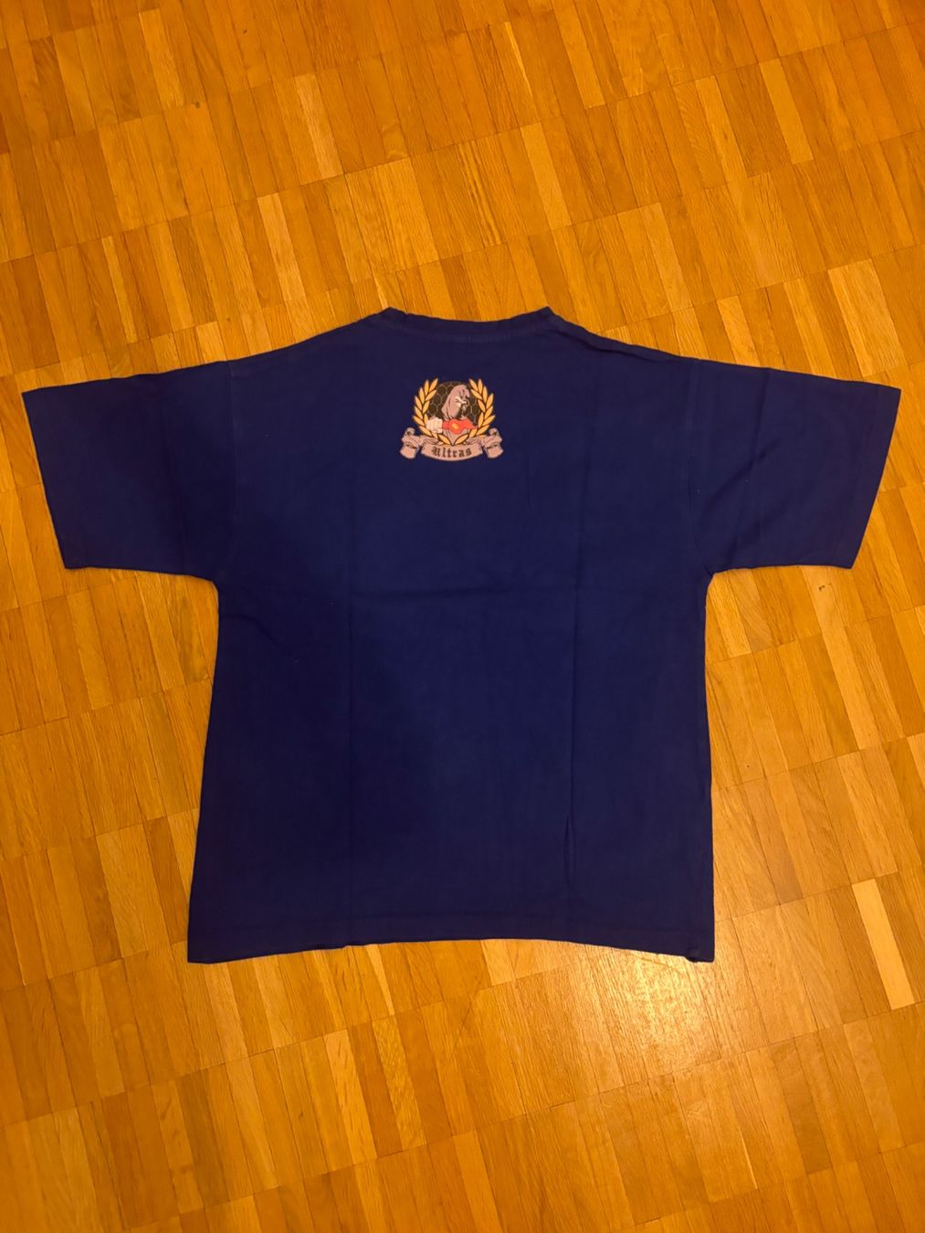 T-Shirts: T-shirt Ultras - Size M – Gebraucht aus Castione von REER 1