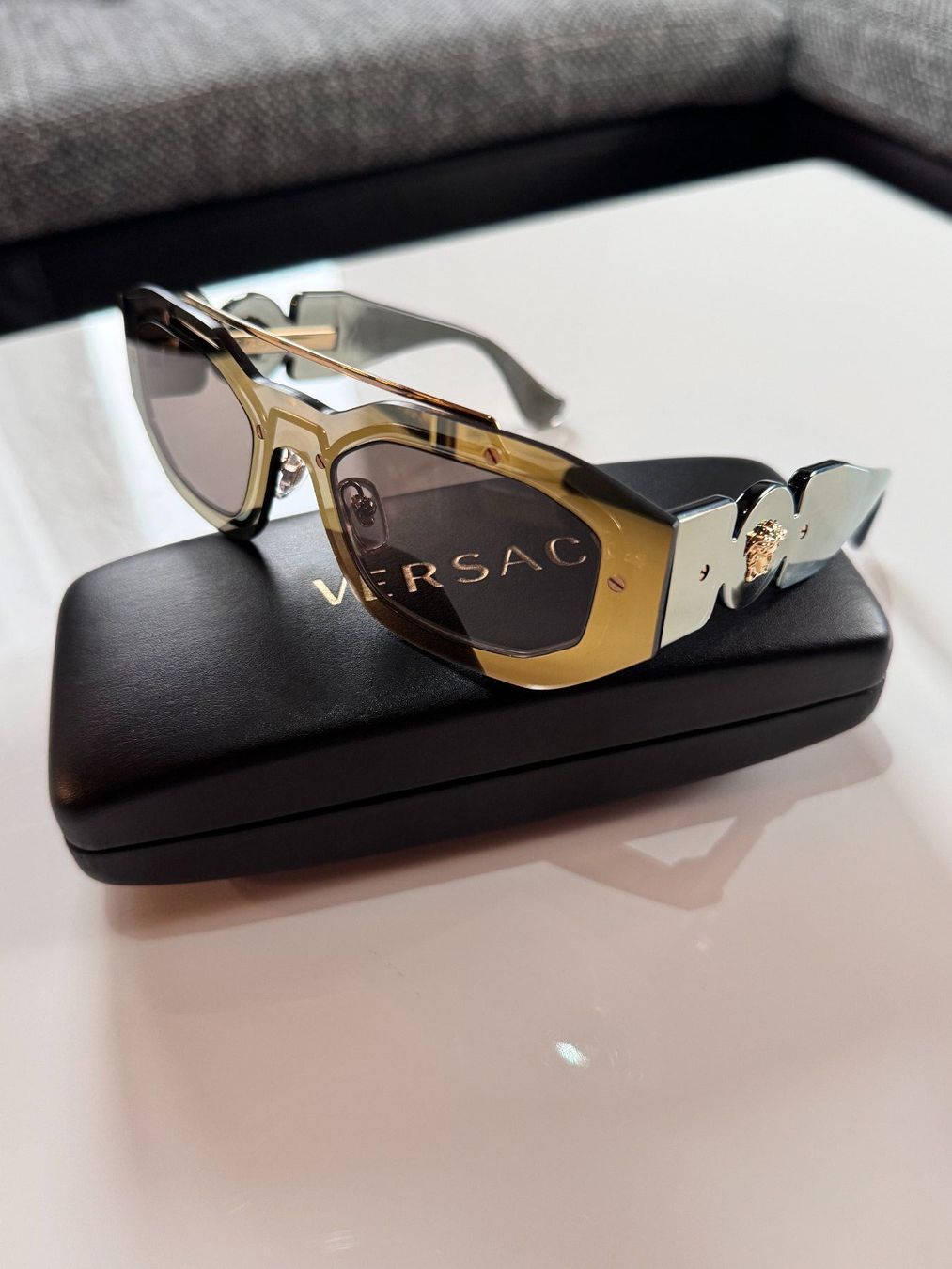 Versace Occhiali & Lenti: Sonnenbrille VERSACE VE2235 – Usato da Auw venduto da Neo_z2rq 1