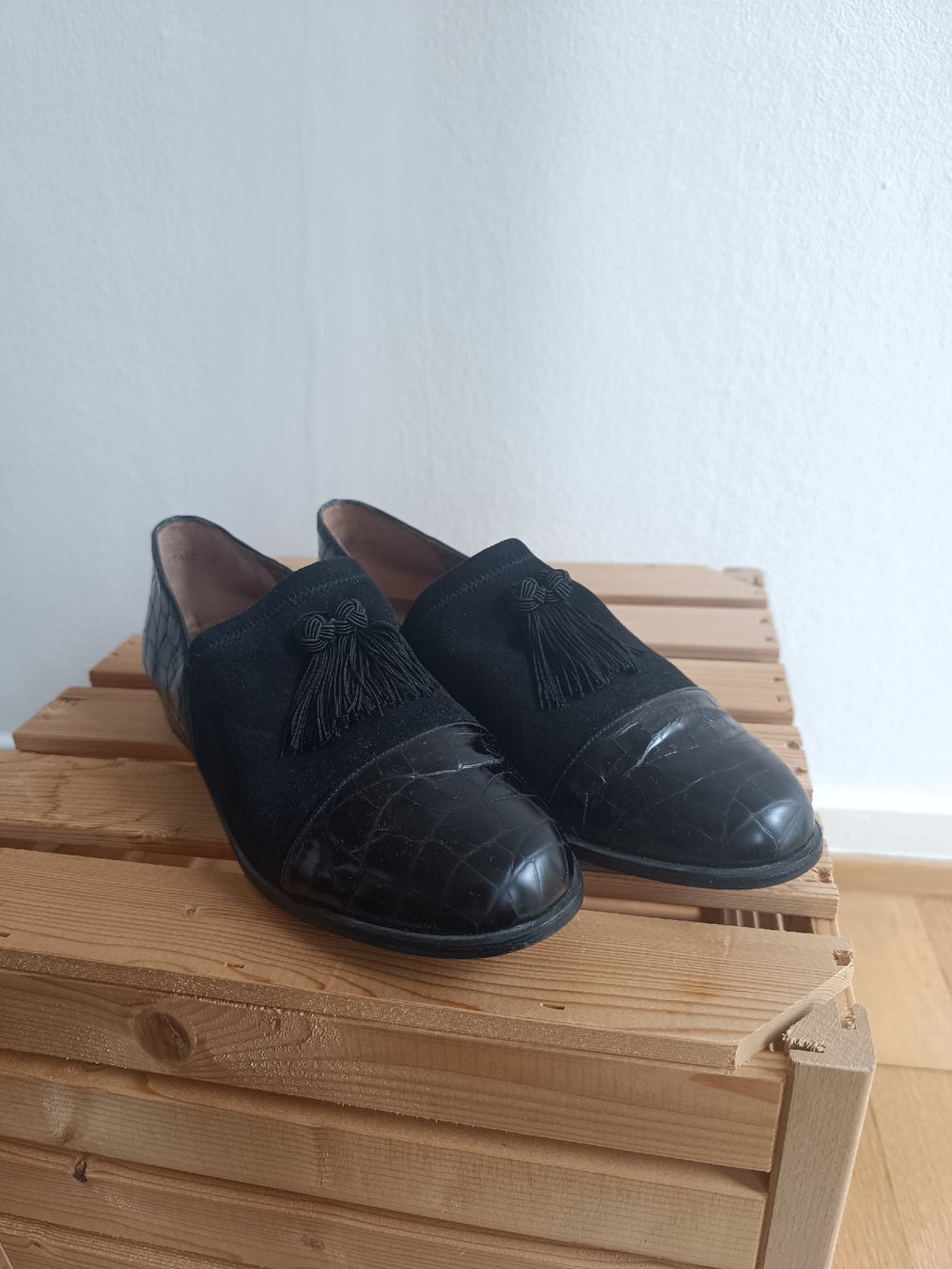 Chaussures femmes: Stuart Weitzmann Slipper – D'occasion à Basel par froehlicherVagabund