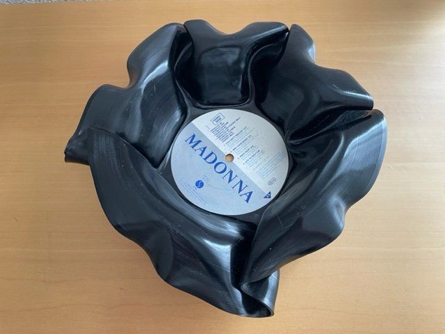 Dischi in vinile: Madonna Fan-Set, Vinyl, CD, Schale, Flyer – Usato da Embrach venduto da Rondamaro 5