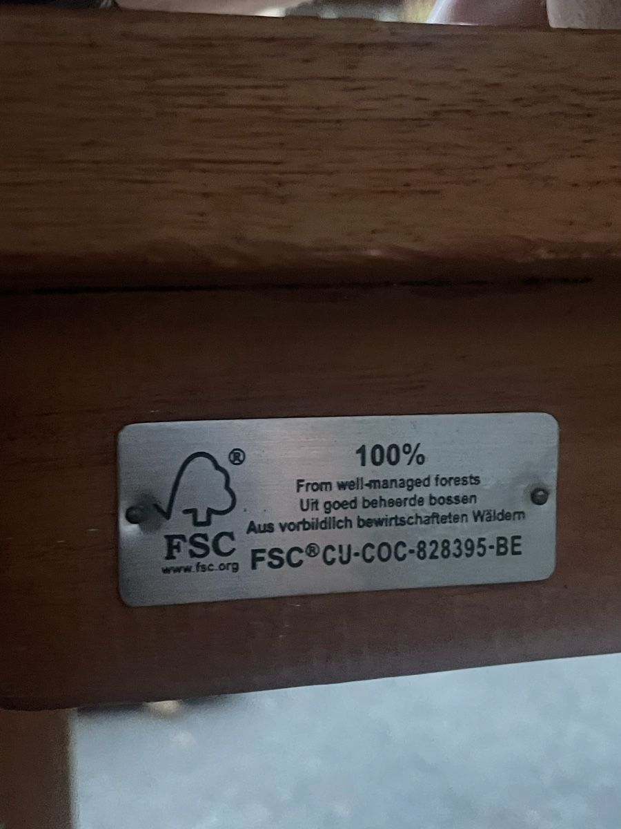 Tavoli: Holztisch 1m x 2m – Usato da Aegerten venduto da grisli72 4