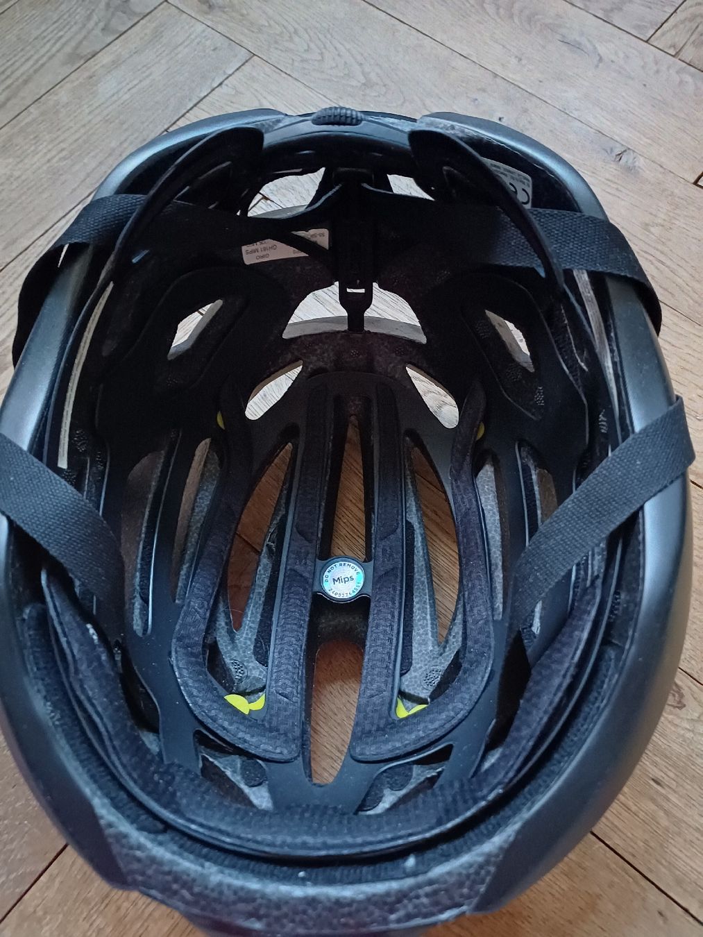 Giro Caschi: Velohelm schwarz Grösse 55 gebraucht – Usato da Bern venduto da rikivip 1