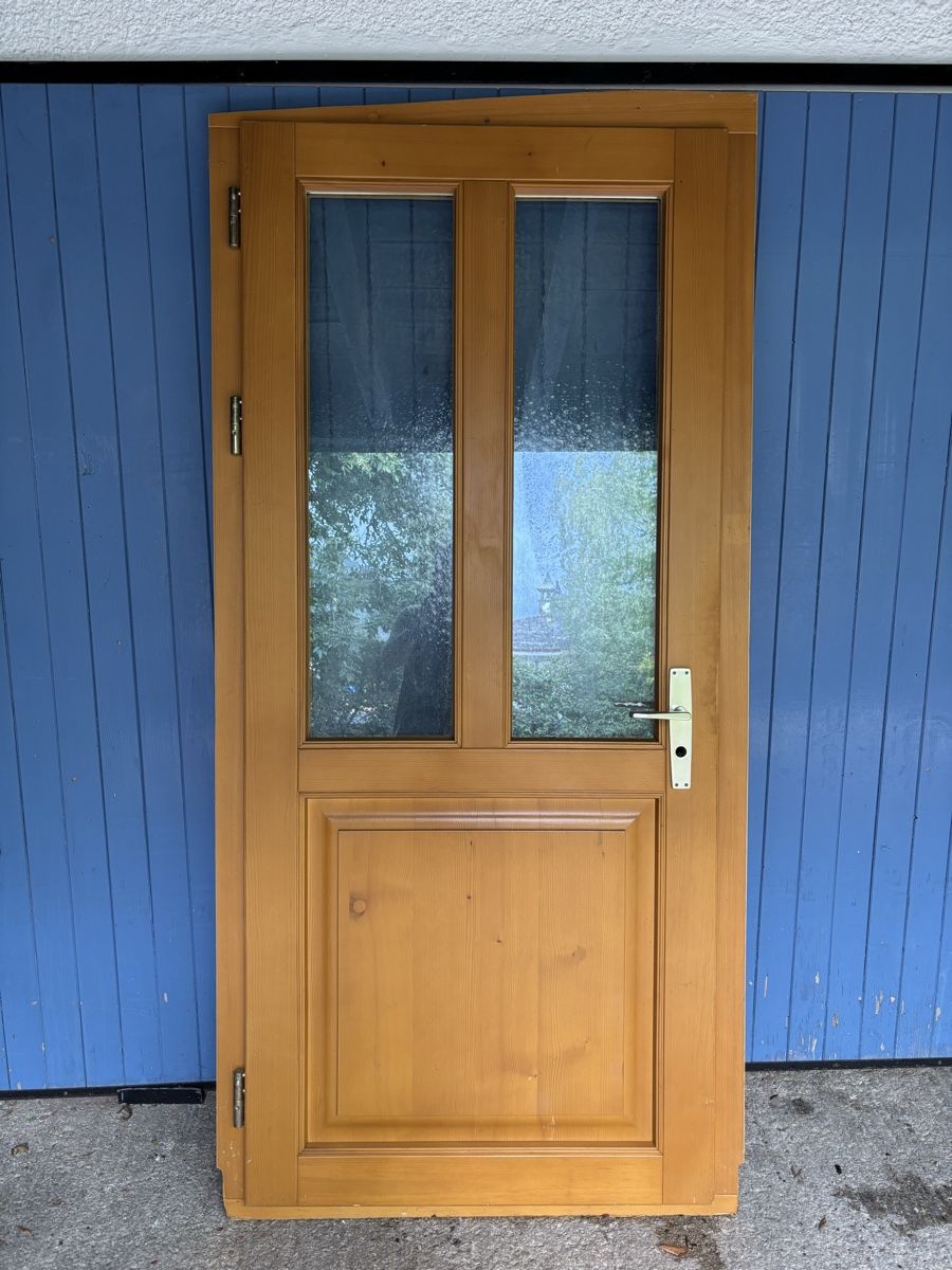 Porte: Haustüre Holz-Glas – Usato da La Heutte venduto da Elas