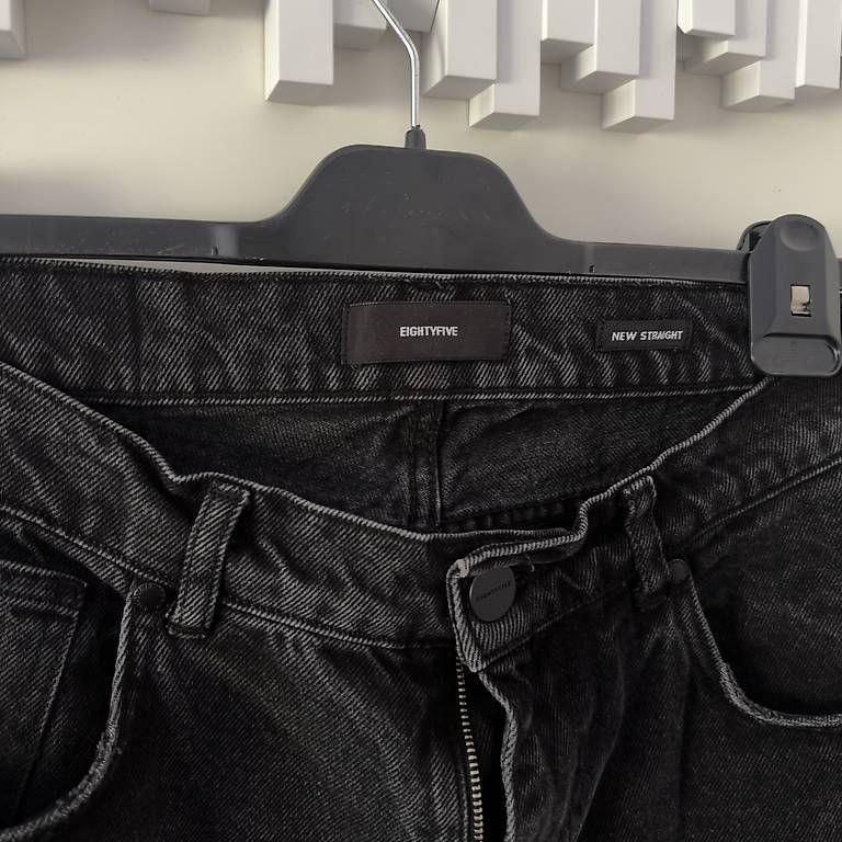 Jeans:  EIGHTYFIVE Jeans New Straight coupe Bootcut 32  – Usato da Vevey venduto da diogodasilva_ 1