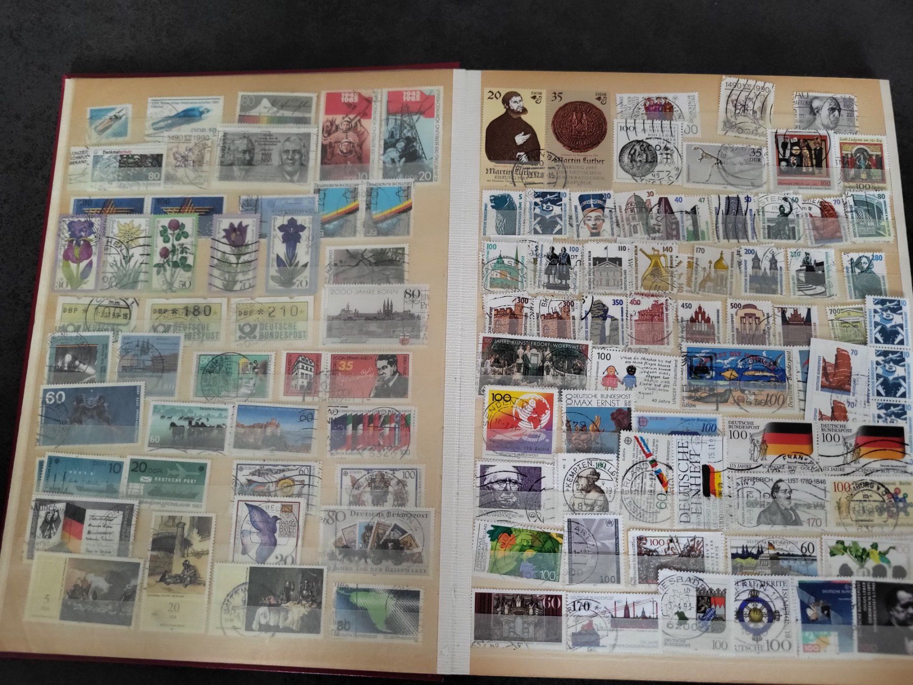Alle Briefmarken: Sammlung Album - Deutschland – Gebraucht aus Rümlang von Turrin 2