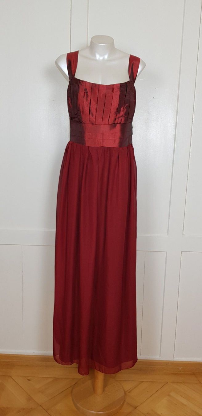 Robes: Festkleid, Neu, Gr. 42 44 46 – Neuf avec emballage d'origine à Uster par Astral 9
